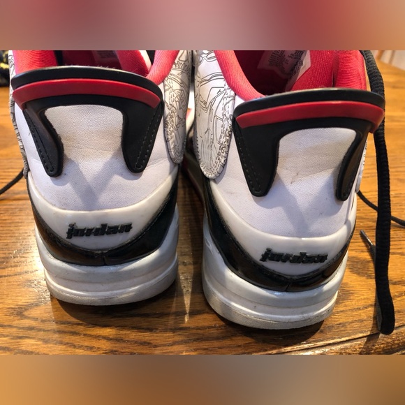 JORDAN Dub Zero Tennis Shoes. Size 8 - Picture 3 of 4